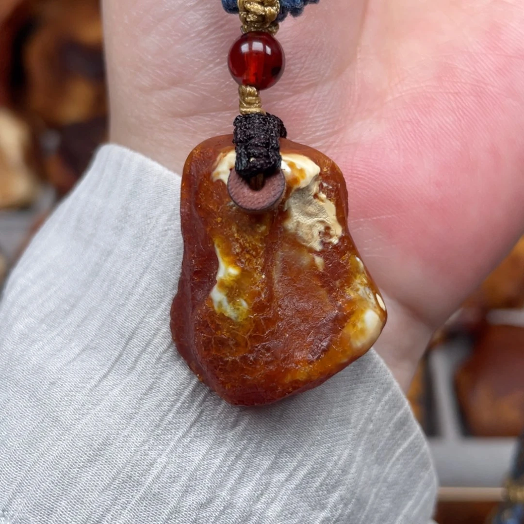 未镶嵌蜜蜡珠宝奇石