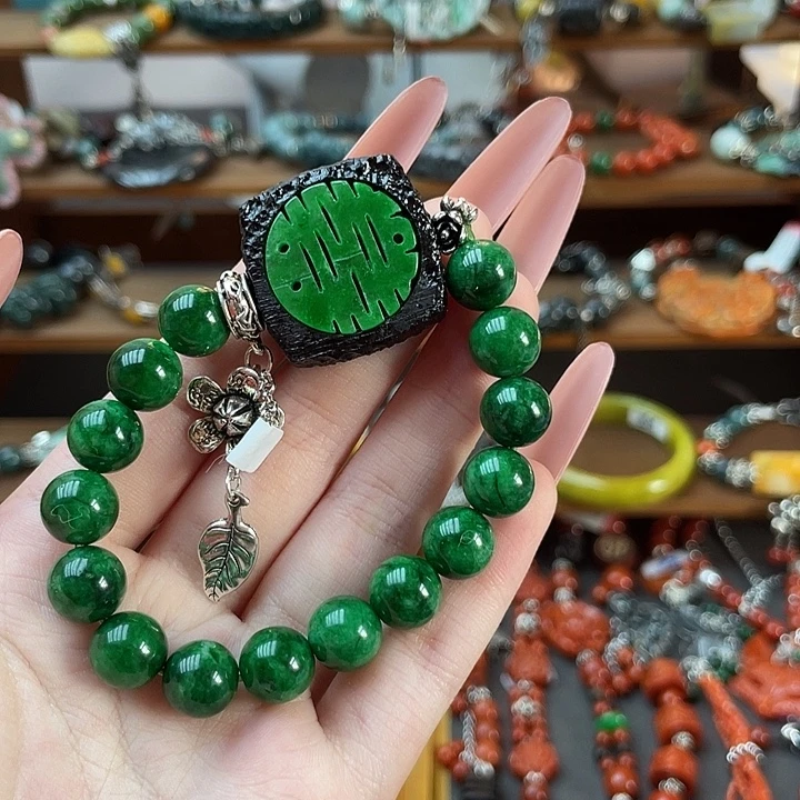 翡翠未镶嵌手链饰品