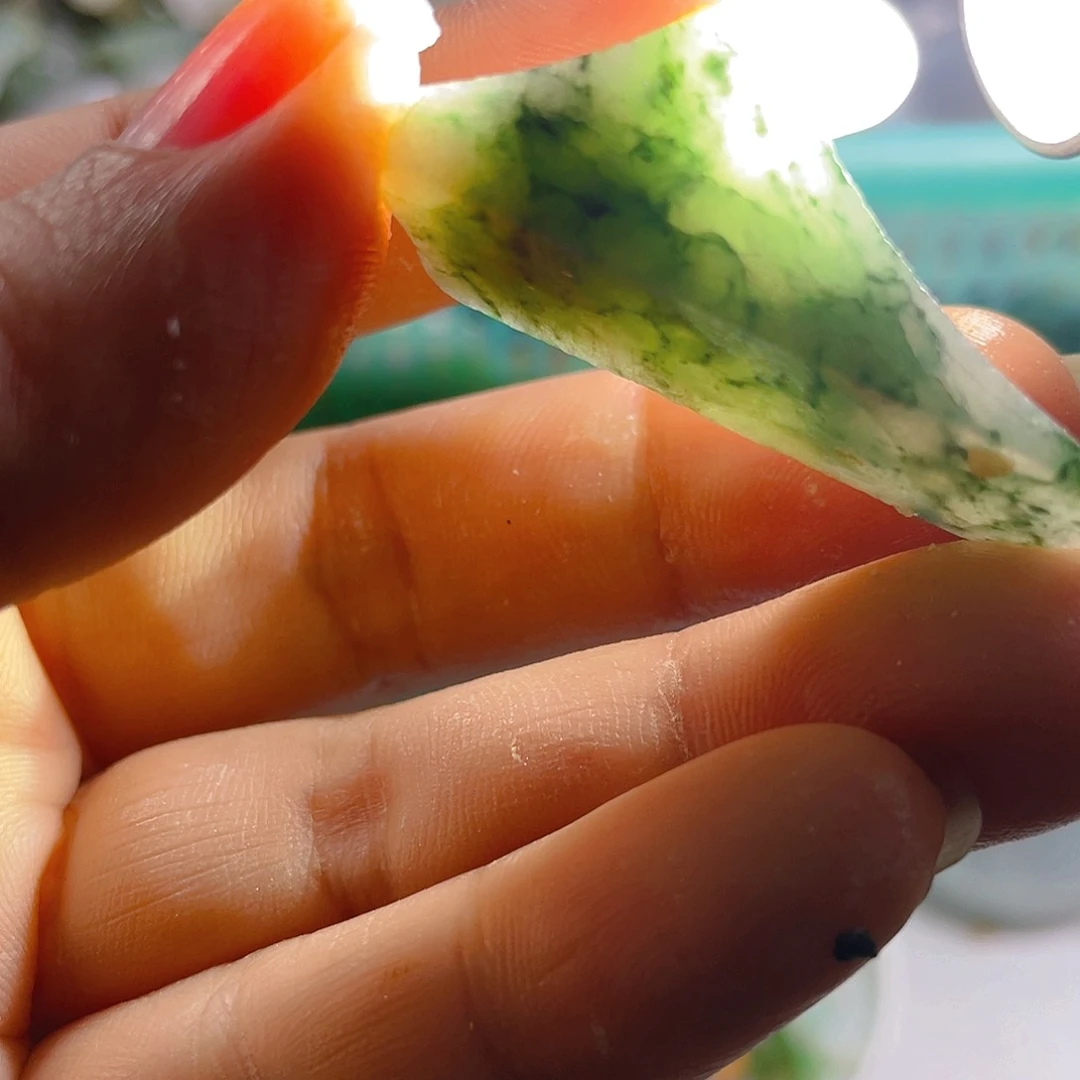 颈饰未镶嵌翡翠a