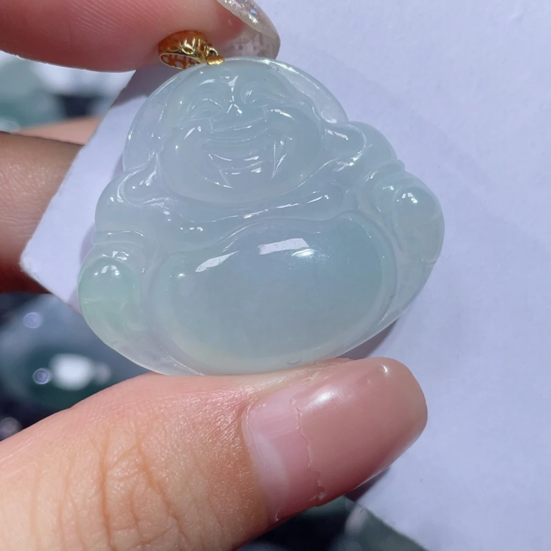 翡翠18K金镶嵌颈饰佛公