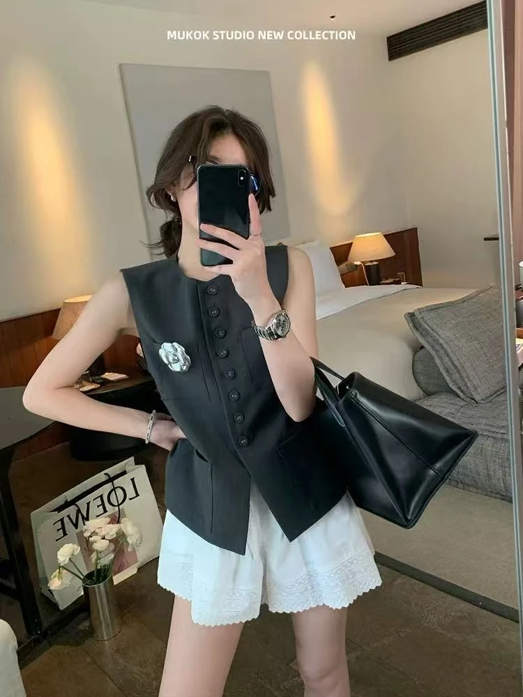 高级感老钱风花灰定制包扣无袖 马甲+高腰短裤时尚套装