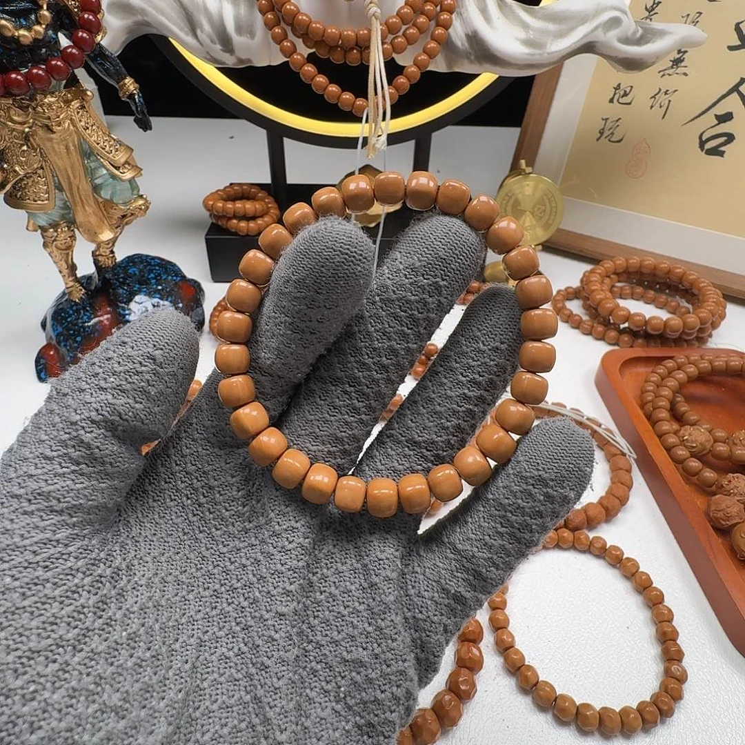 A***L猴头核桃吊坠精工方糖面包