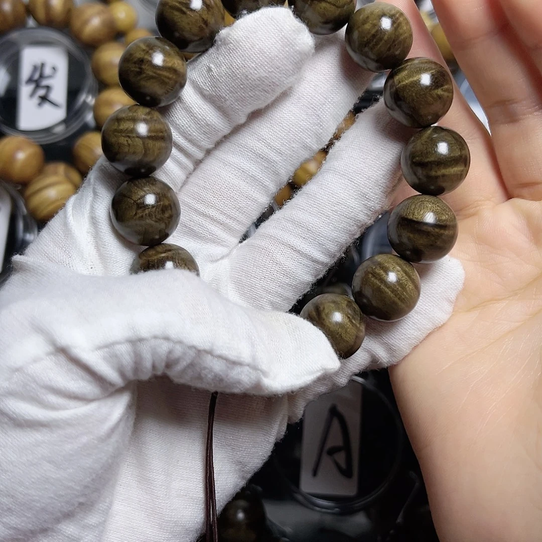 赵****理1.5阴沉木手串一串