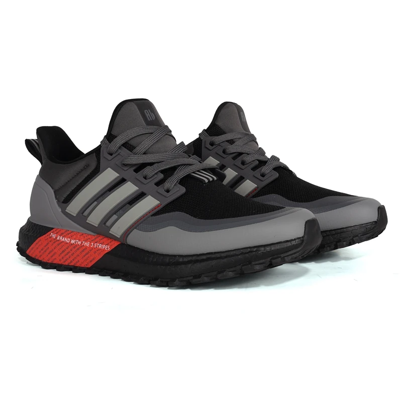 ub5.0透气马拉松跑步鞋男士黑武士跑鞋休闲跑鞋时尚舒适网面缓震