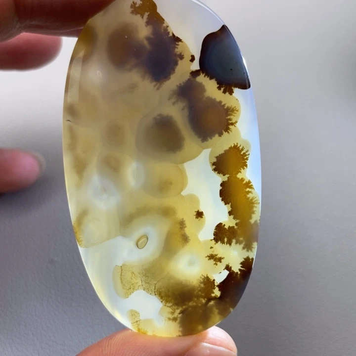 玛瑙/玉髓颈饰未镶嵌老**o