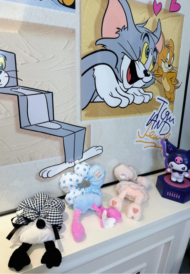 2467可爱KT屁股发圈