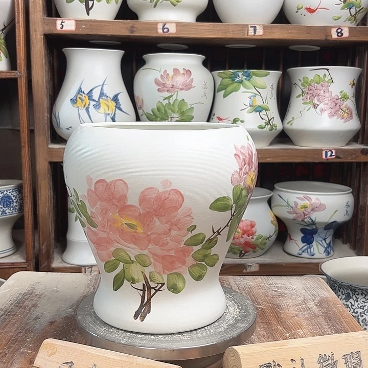 摆件鱼尾粉牡丹新款陶瓷陶瓷