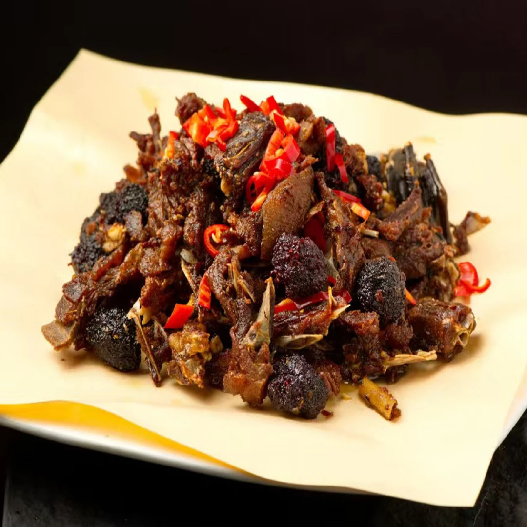 刘四妞杨梅吐气鸭休闲熟食软硬适中口感肉质紧实有嚼劲