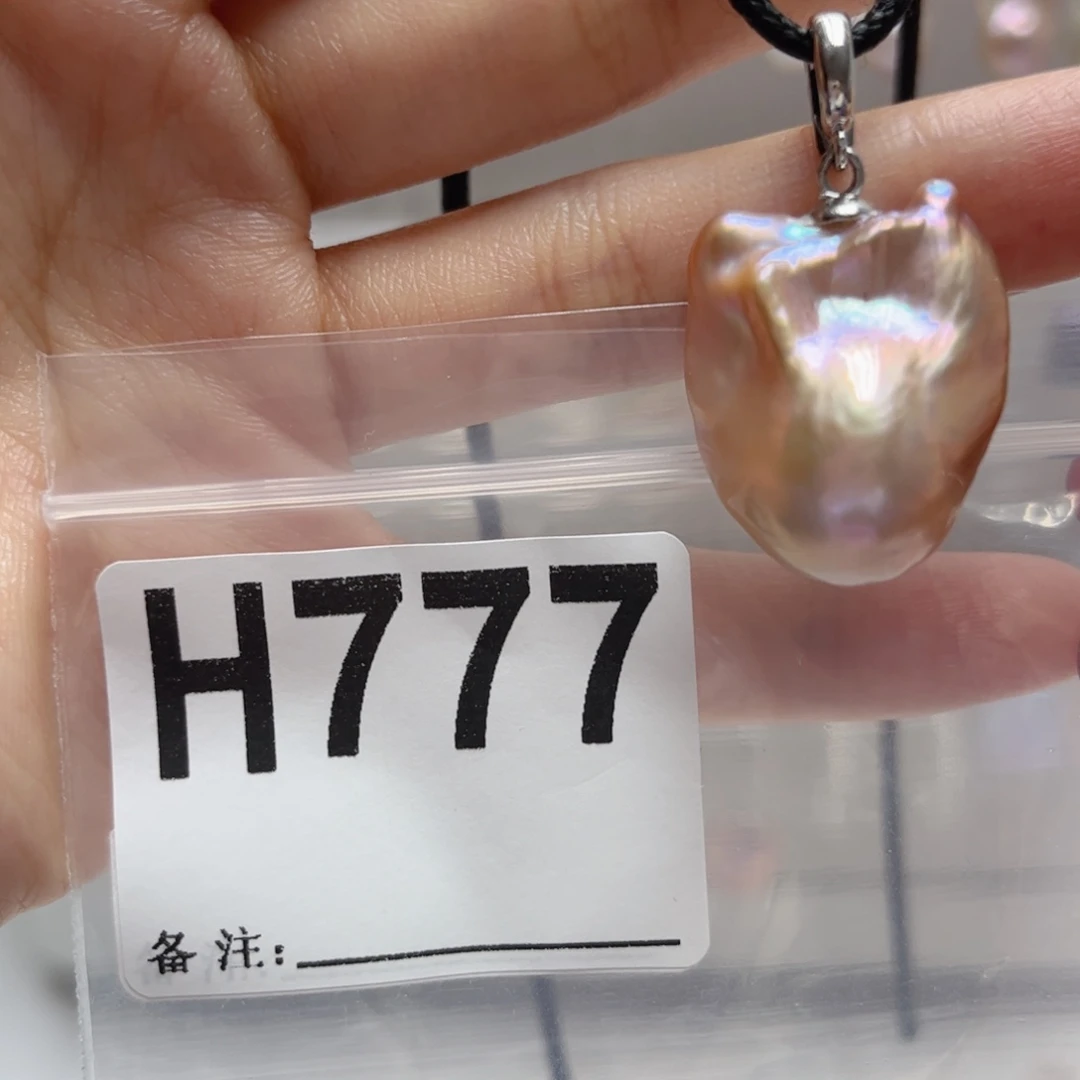 颈饰未镶嵌淡水珍珠