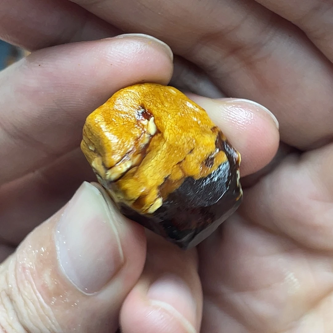 未镶嵌定制琥珀?****底定制