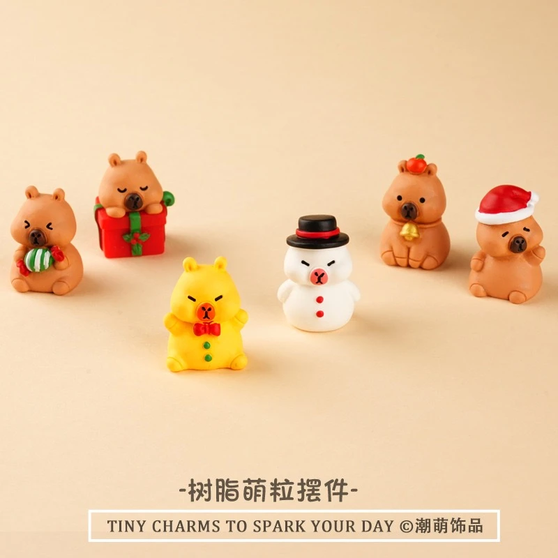 【双许愿+对对碰】圣诞卡皮巴拉公仔车载饰品小摆件家居饰品萌粒
