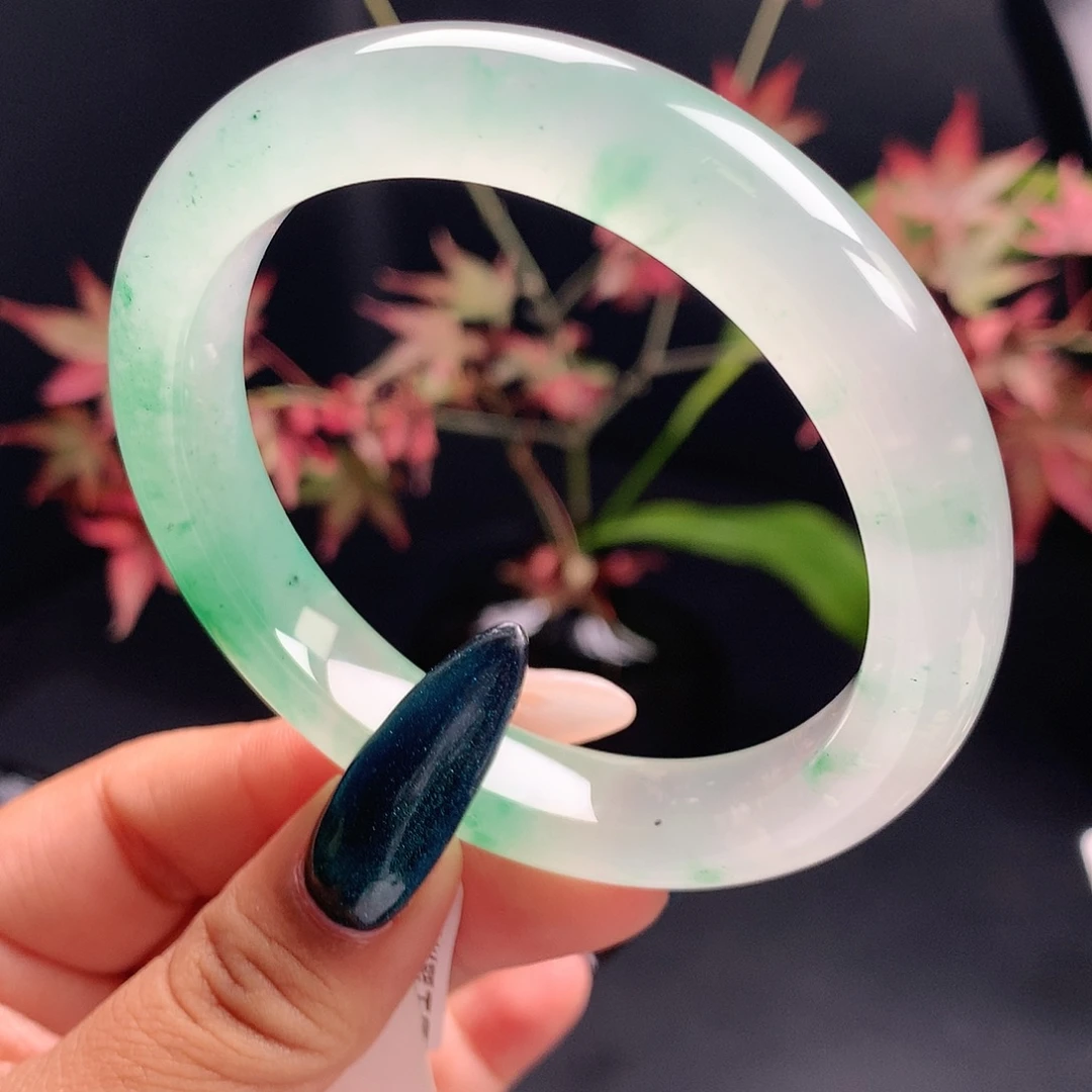 石英质玉未镶嵌镯子55