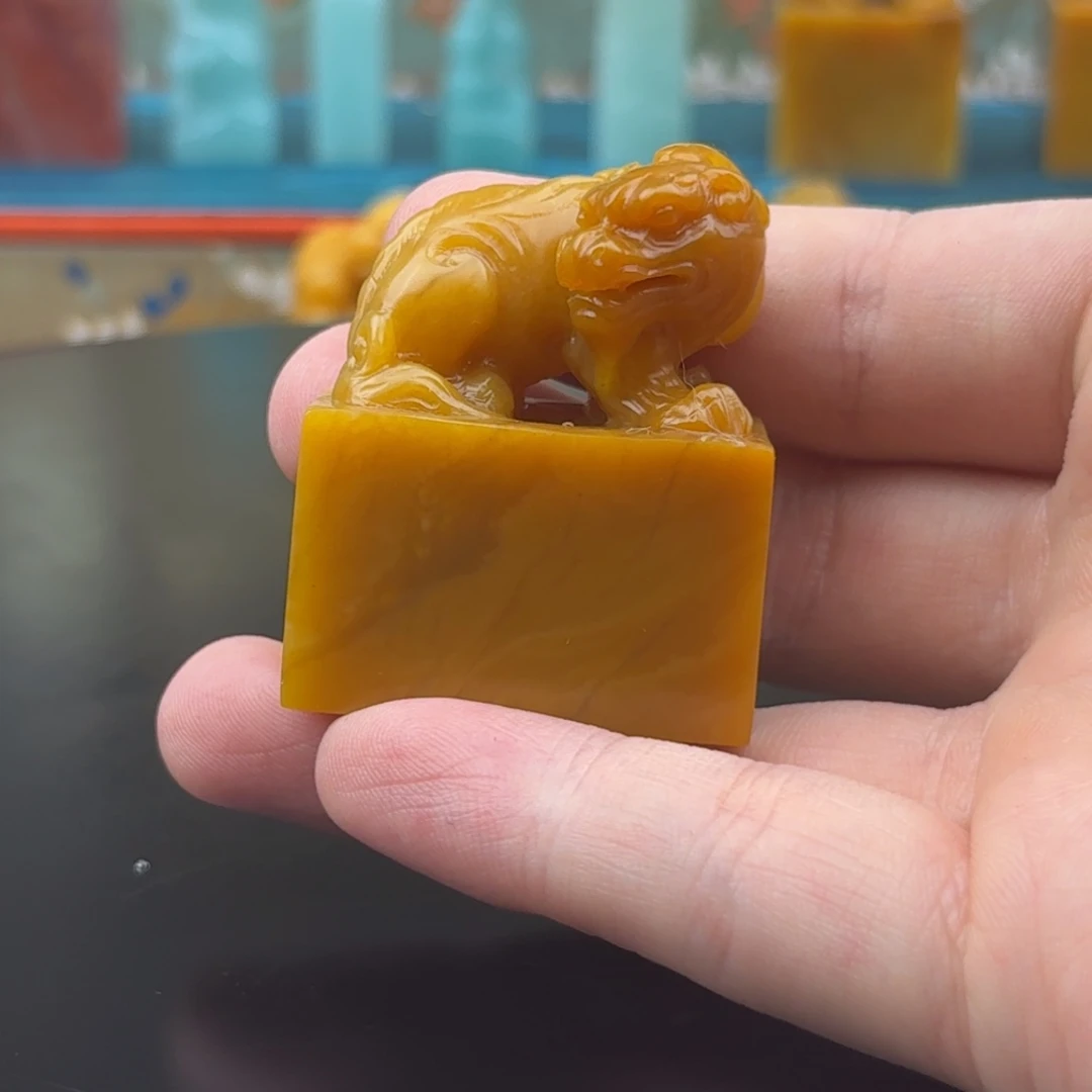 纸***虎寿山石印石老挝田黄088