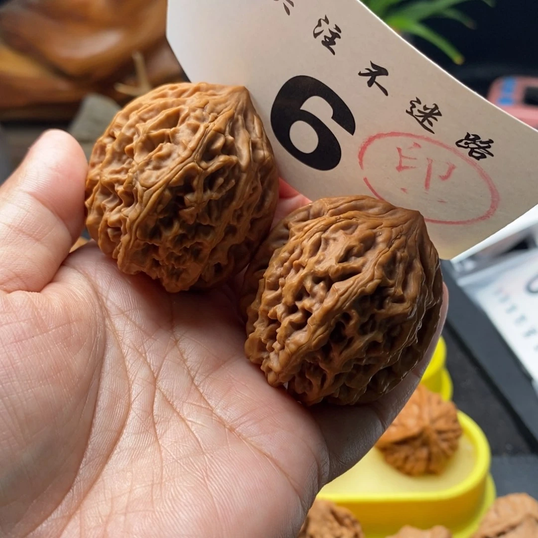 文玩核桃吊坠43老树老款鸡心