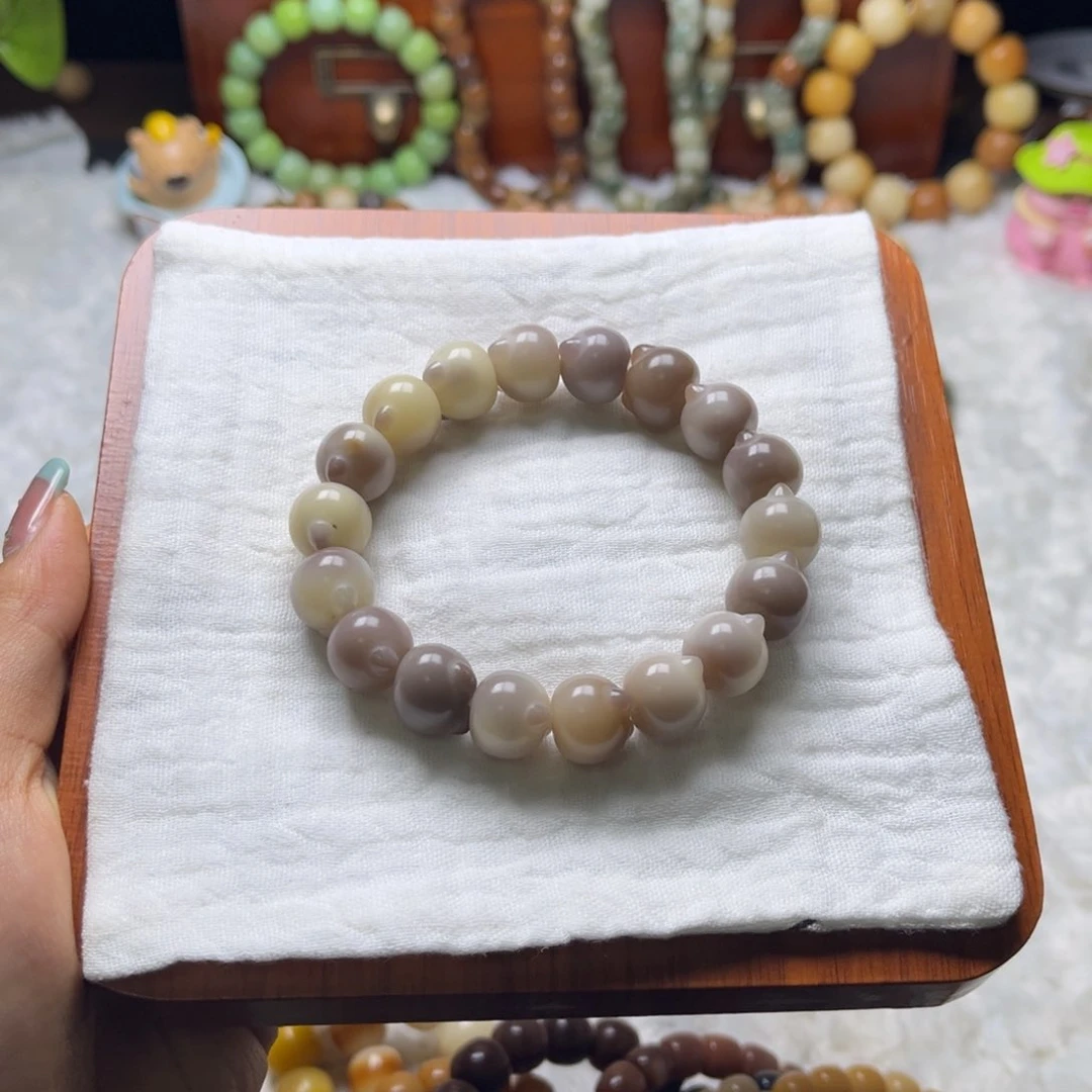 菩提根/象牙果吊坠紫飘猫猫头微瑕卡13.8