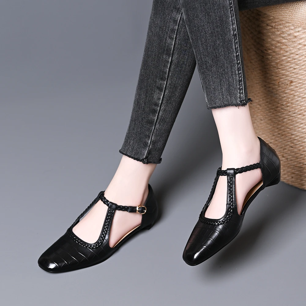 头层牛皮法式复古石头纹粗跟单鞋女春秋浅口方头镂空优雅气质女鞋