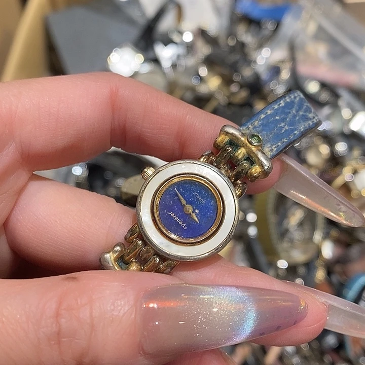 L***m中古香水项链手链耳饰耳钉锆石（处理）