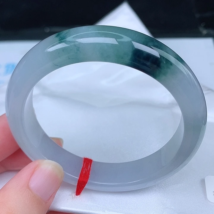 未镶嵌手镯翡翠天然