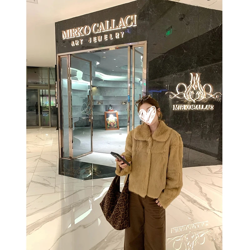 雾金琥珀 冬季贵气高级感毛毛翻领短款外套中古风韩系美拉德上衣