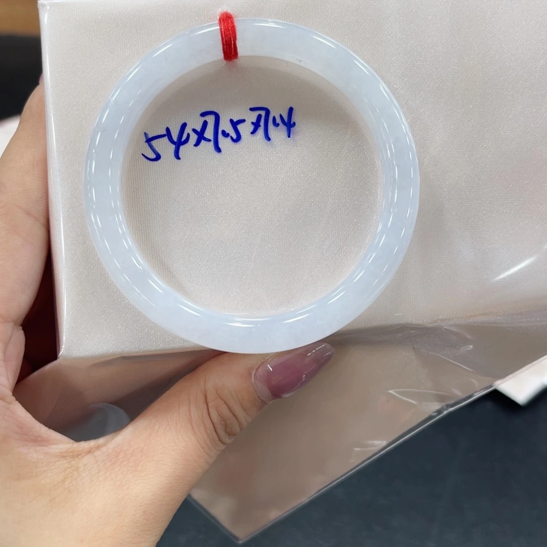 未镶嵌手镯翡翠翡翠