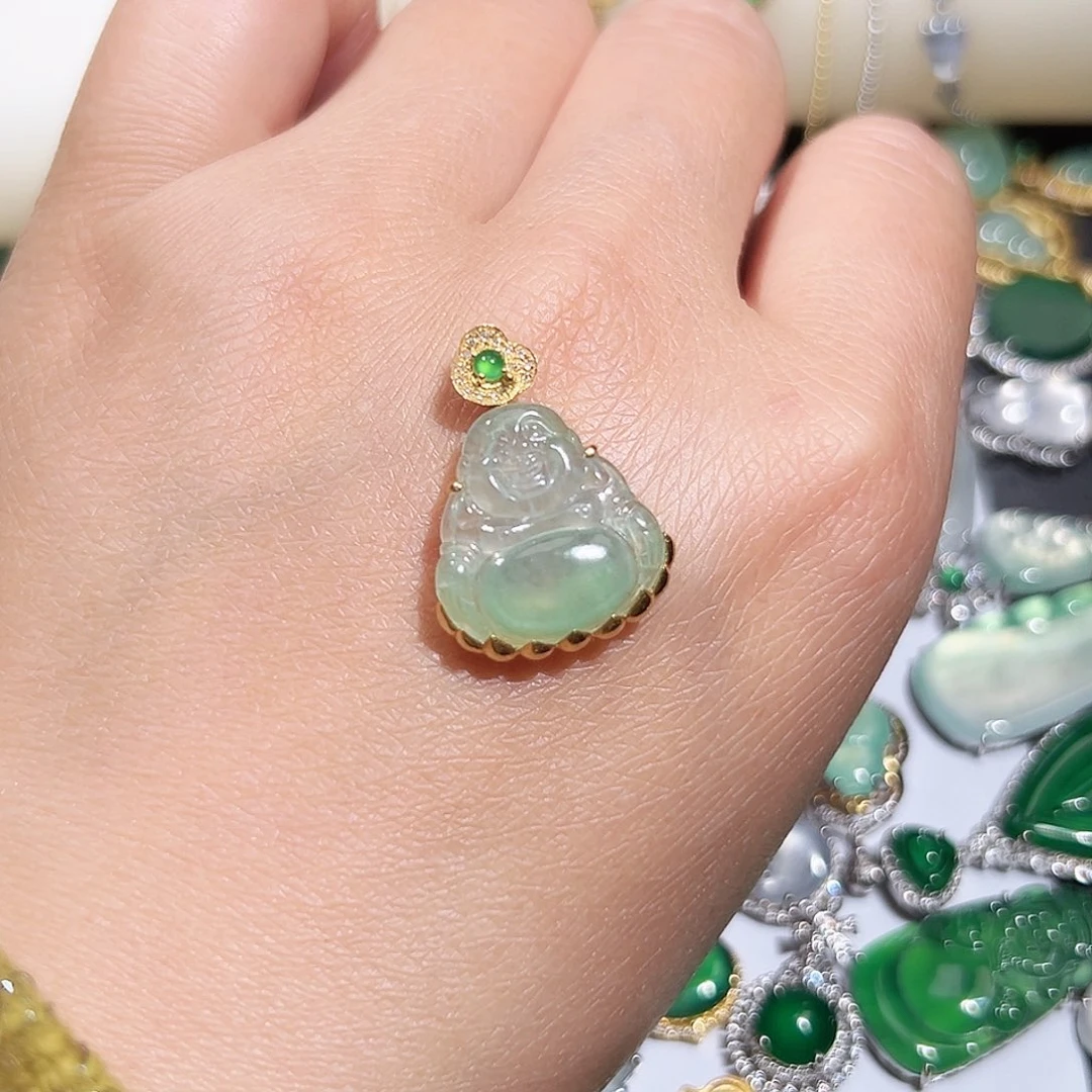 翡翠吊坠(不含链)18K金镶嵌