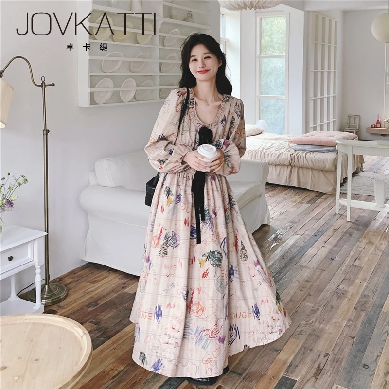 涂鸦印花高级春秋女装连衣裙2025新款宽松甜美复古减龄设计感长裙