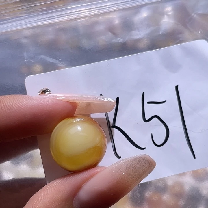 裸石琥珀未镶嵌16福利