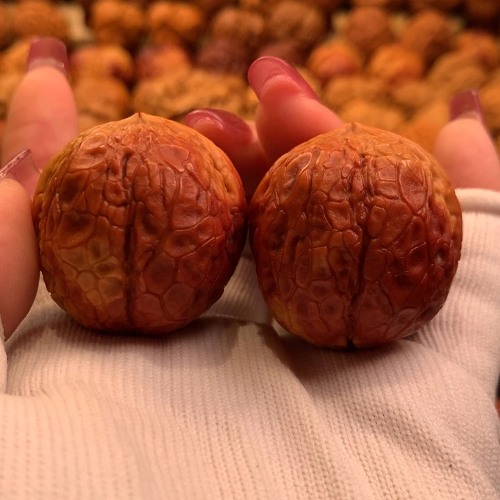 文玩核桃吊坠7……………