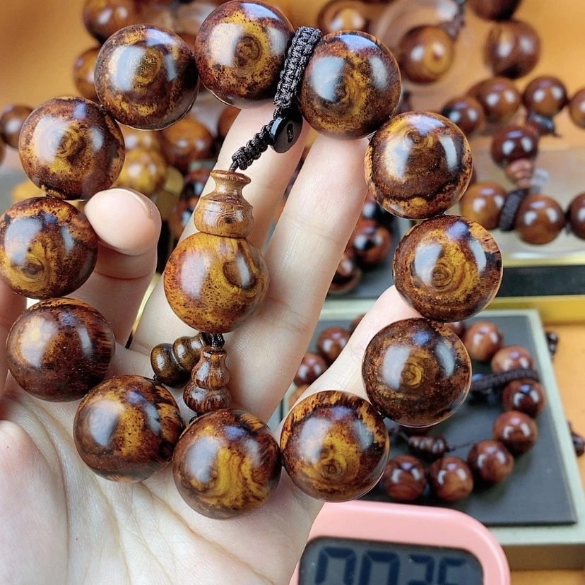 【闪购商品】花梨木类山****、