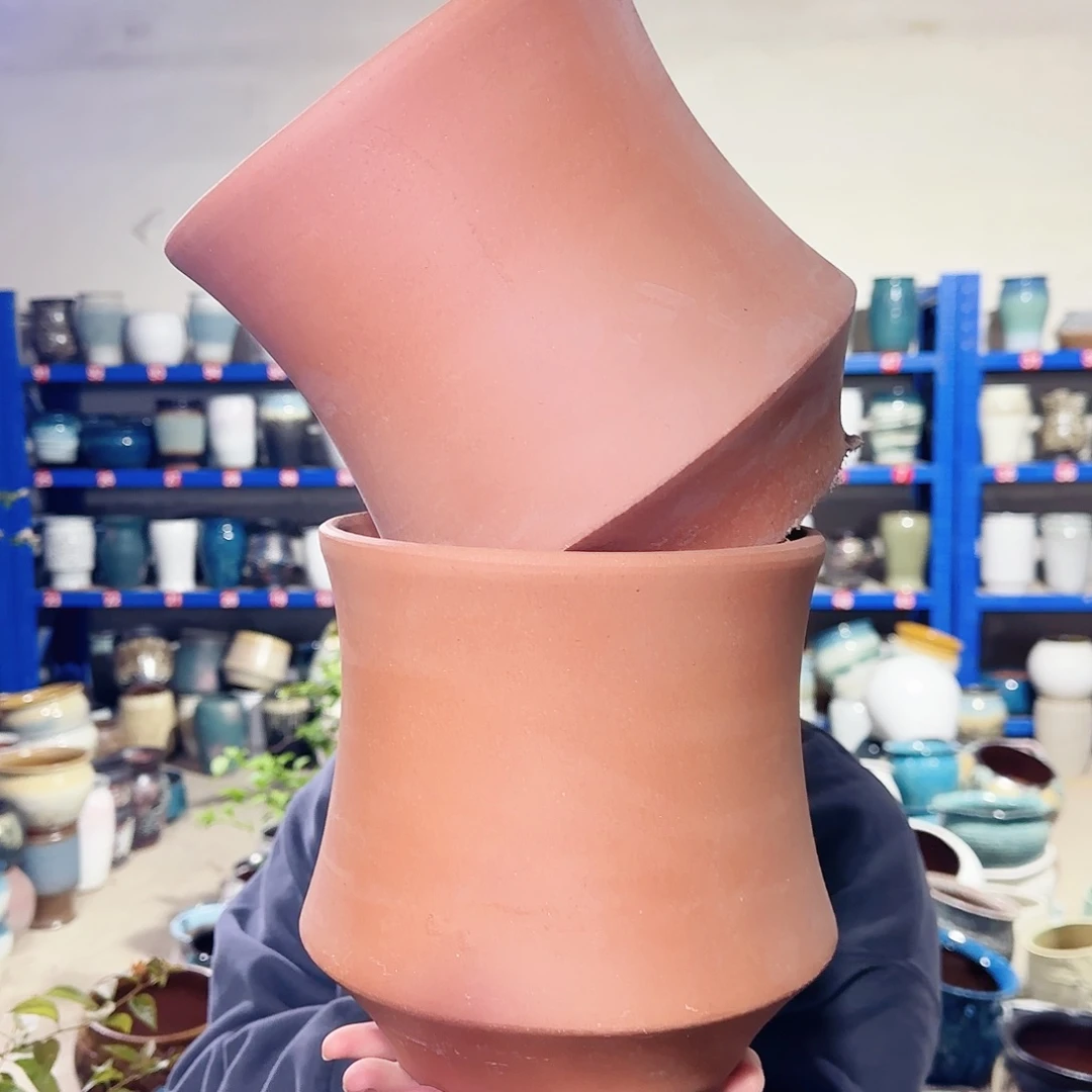 紫砂花盆高20口18。微瑕