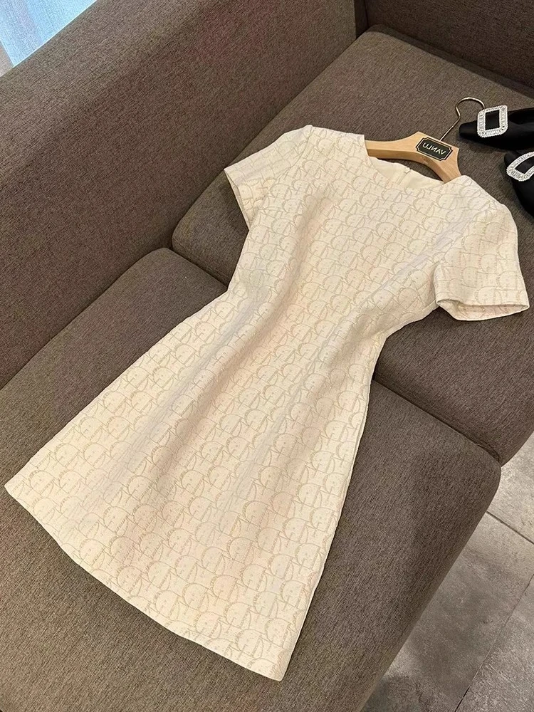 欧洲站高端轻奢法式名媛气质女神范小香风连衣裙夏季小个子裙子