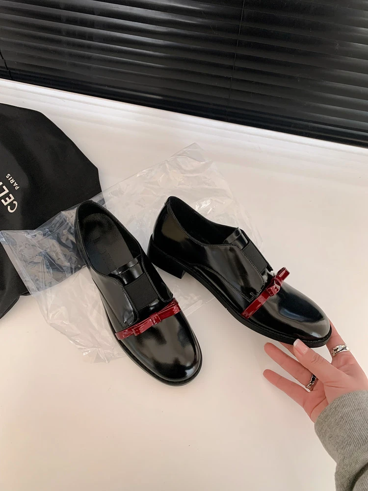 【發發】跟高2.5CM单鞋小皮鞋乐福鞋2025春季新款英伦风平底粗跟