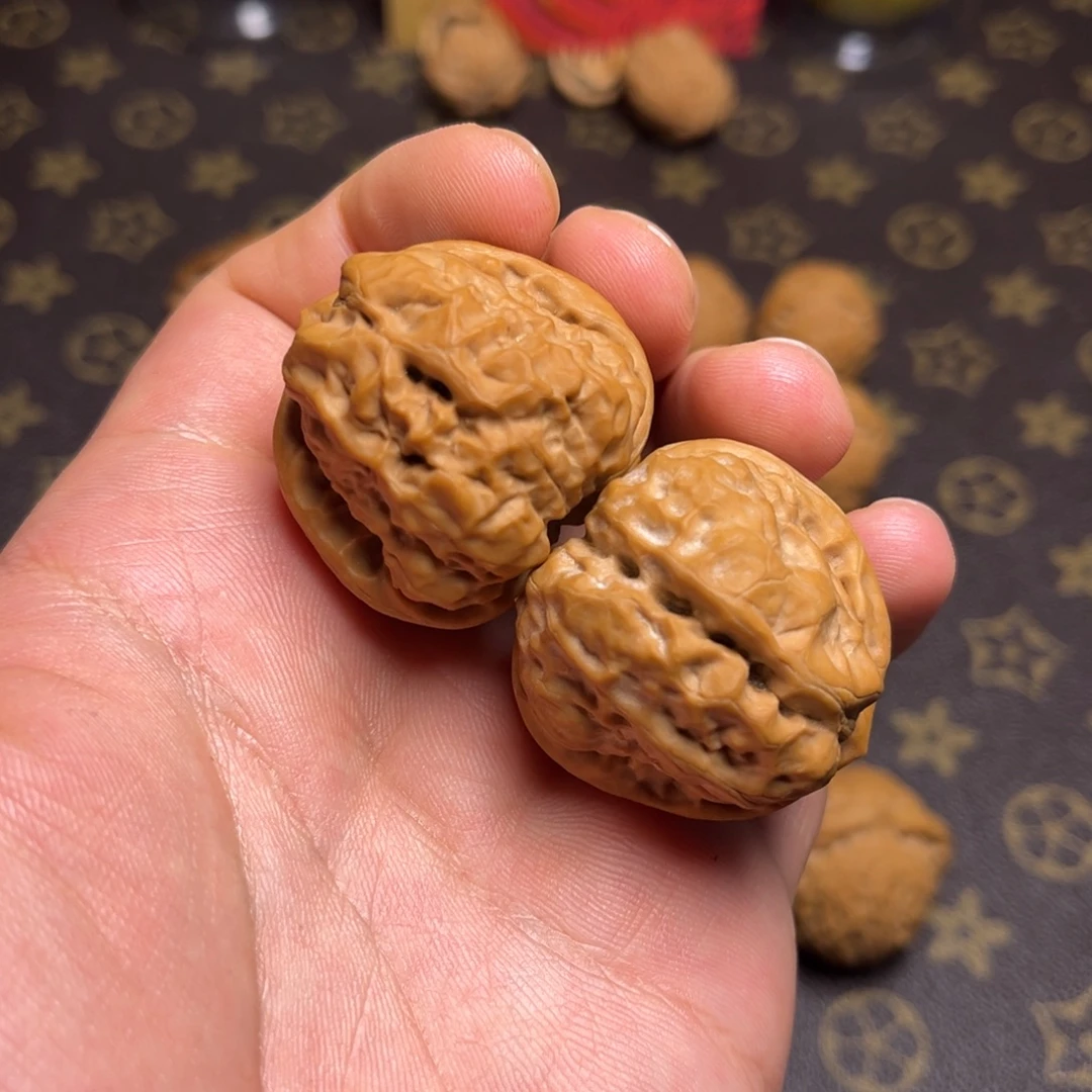 把件文玩核桃36边40肚精品蛤蟆头
