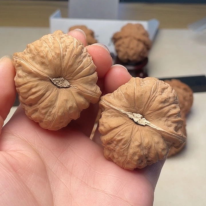 文玩核桃吊坠南瓜