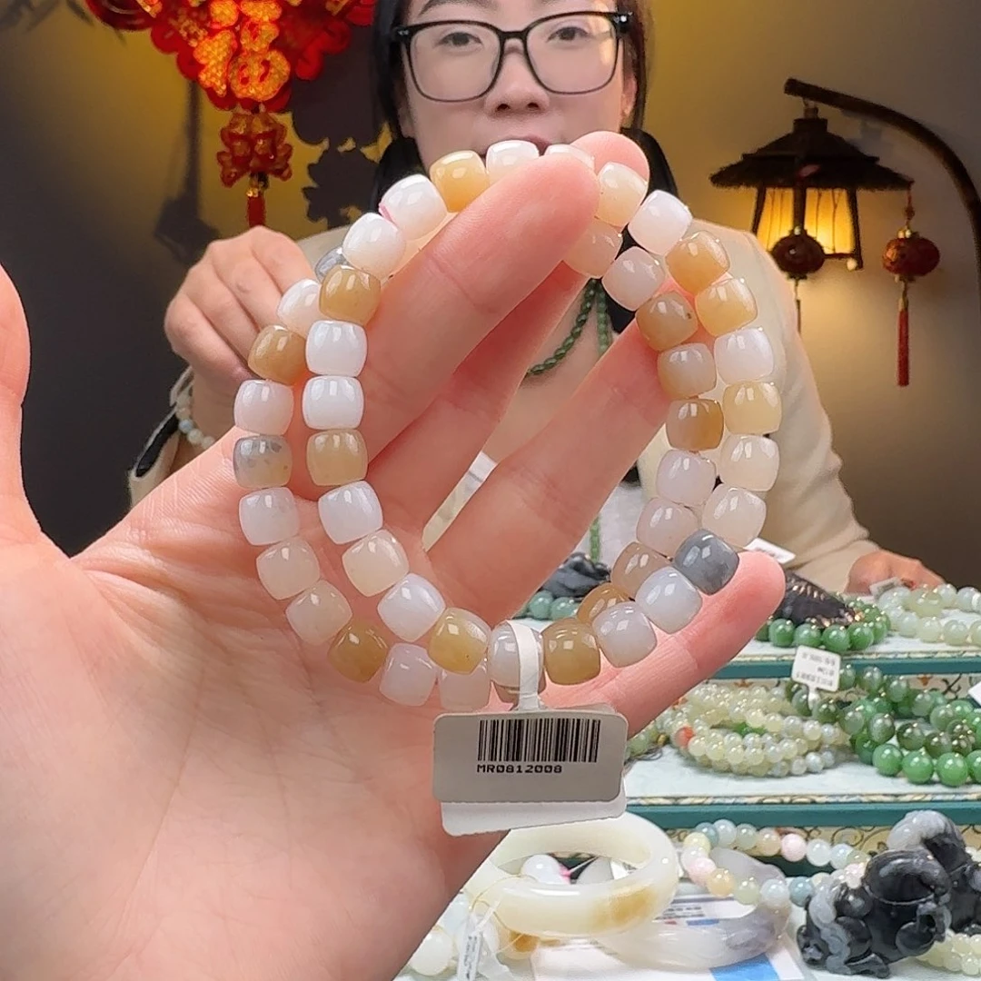 和田玉拍一发一多样性发货清货价未镶嵌