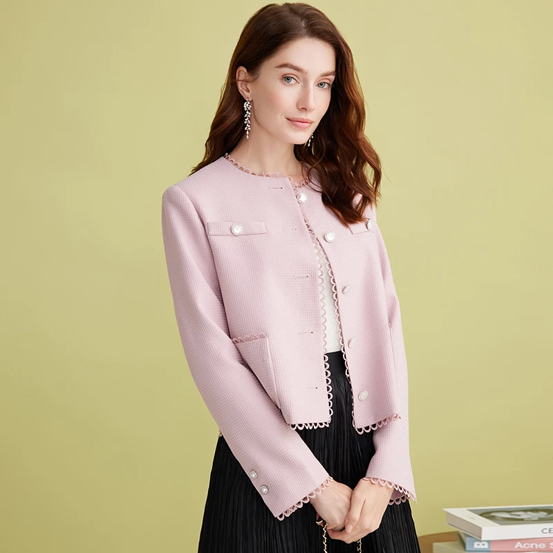 【25春意焕新】EITIE爱特爱短款小香风单排扣粉色短外套A2503509