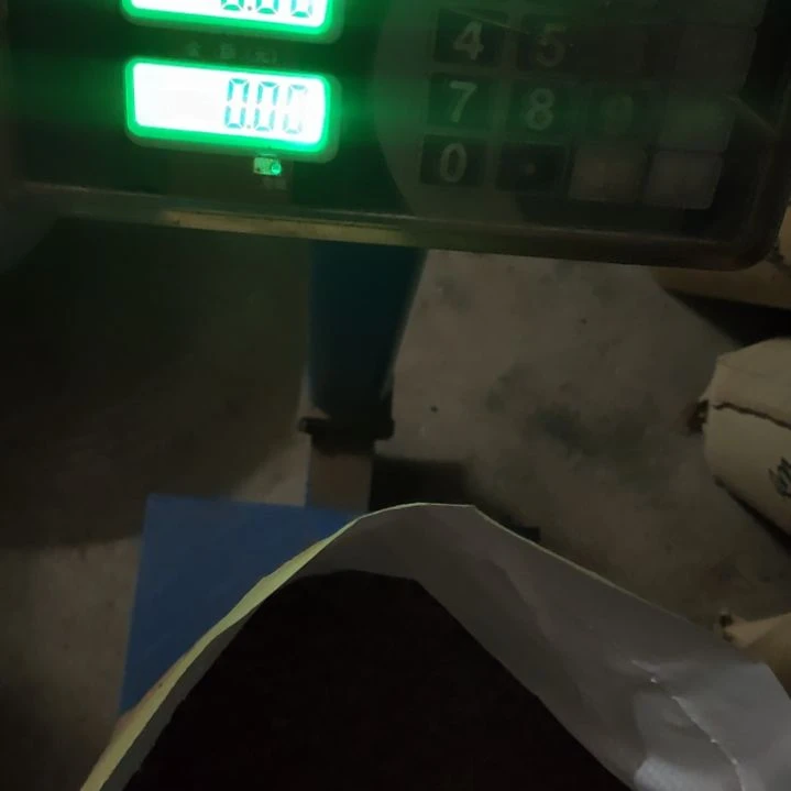 呈***升4-6毫米中颗粒营养土