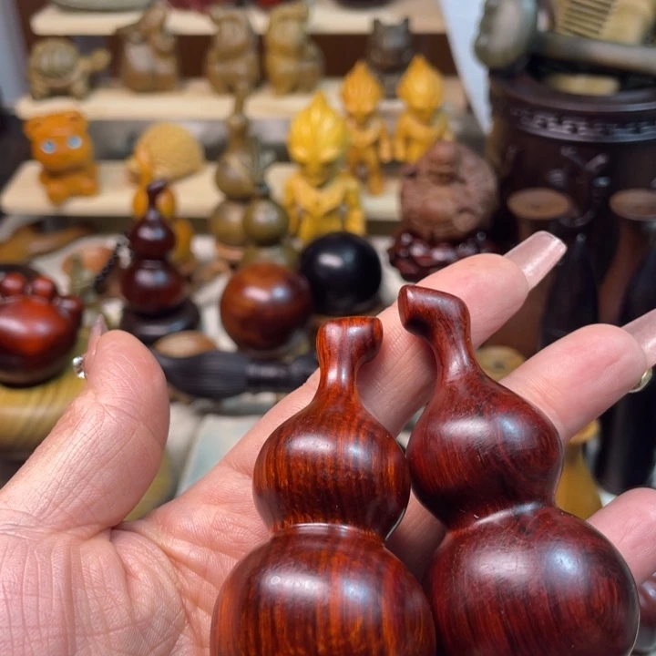 维腊木（绿檀）云*1111