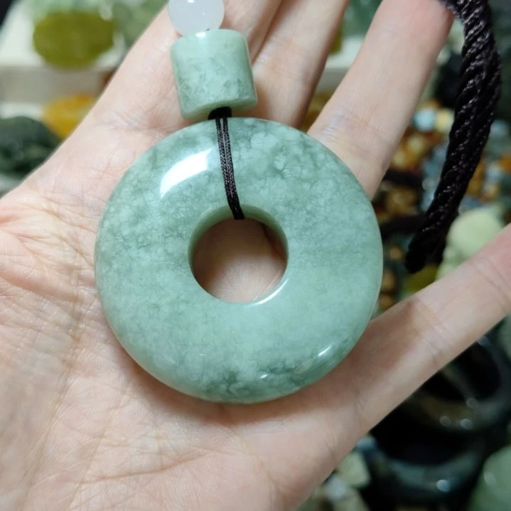 未镶嵌岫玉平安扣
