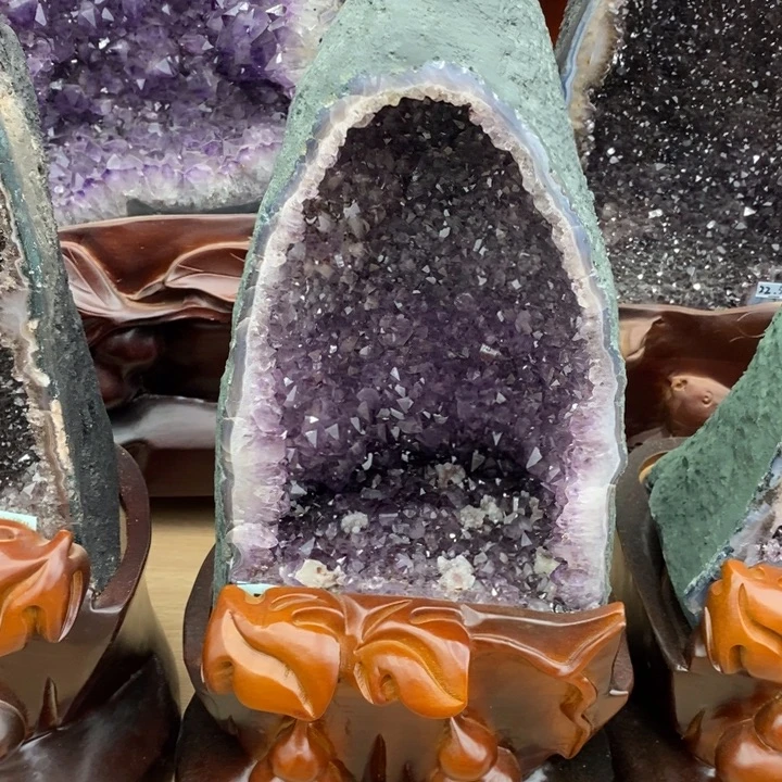 水晶大型摆件（非配饰）未镶嵌