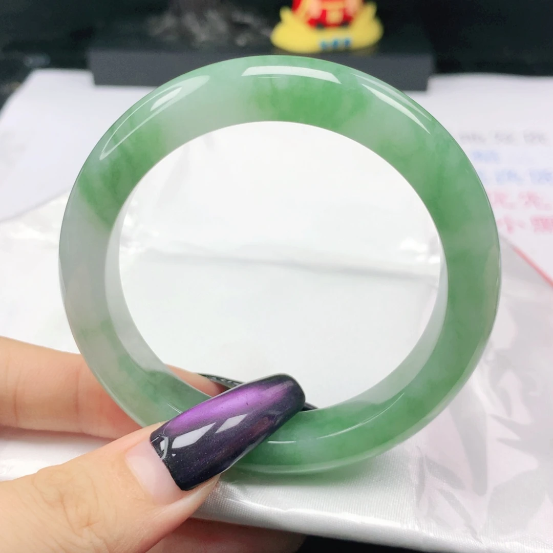 翡翠未镶嵌手镯翡翠54.5飘果绿花正圈