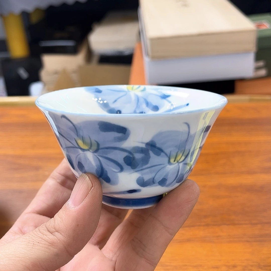 盖碗在一起就是要开心快乐哦哈好