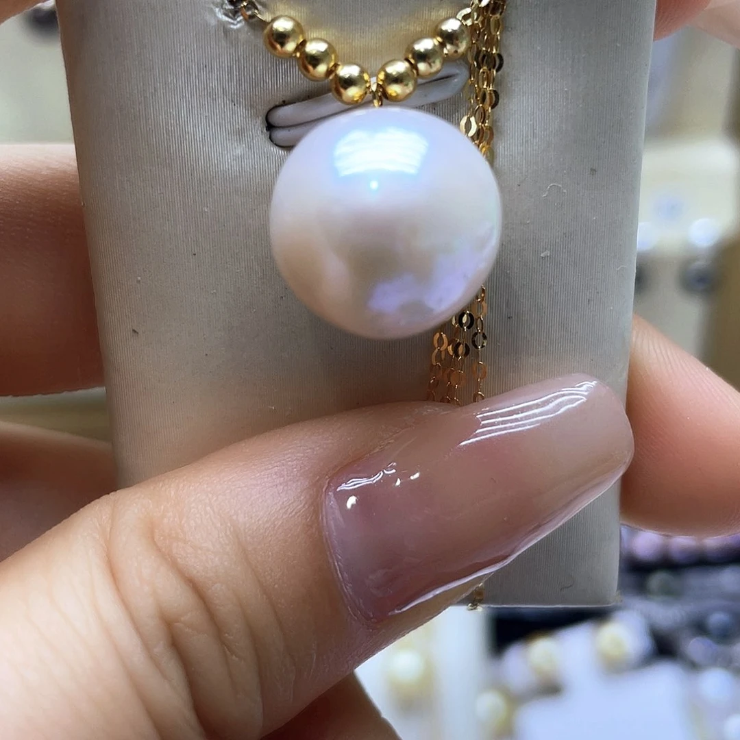 淡水珍珠颈饰18K金镶嵌