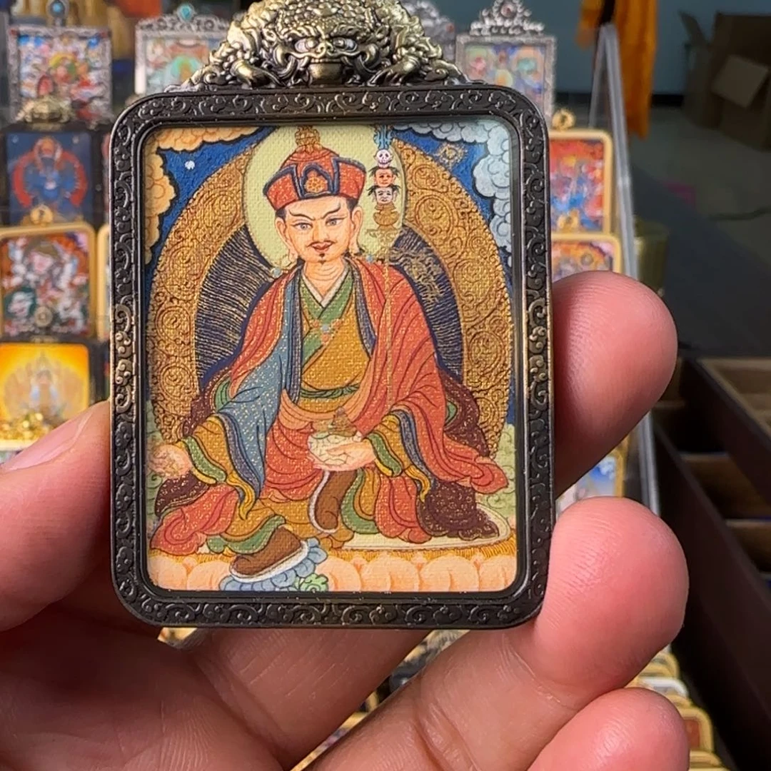 吊坠爱****?莲花生唐卡艺术