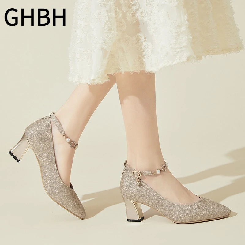 旗袍鞋配裙子喜婆婆婚宴鞋妈妈粗跟高跟鞋不累脚香槟金色伴娘婚鞋