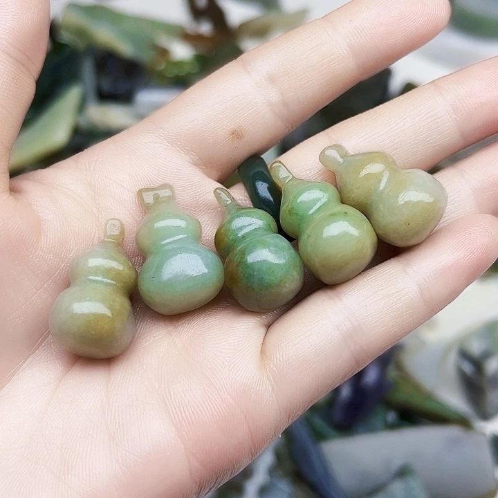和田玉（糖玉）未镶嵌珠宝半成品