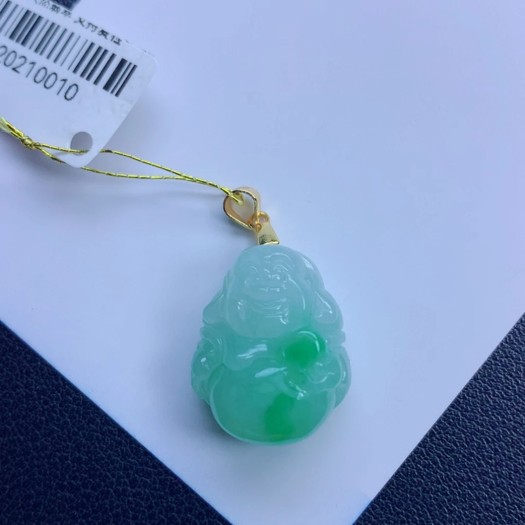 翡翠未镶嵌颈饰佛公