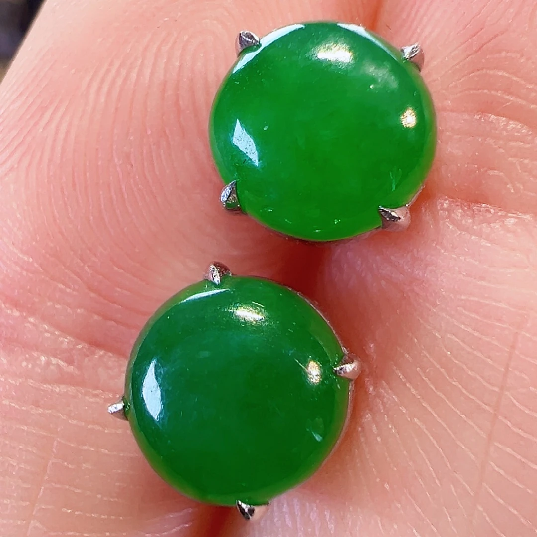 翡翠18K金镶嵌耳饰签收后24小时鉴赏期