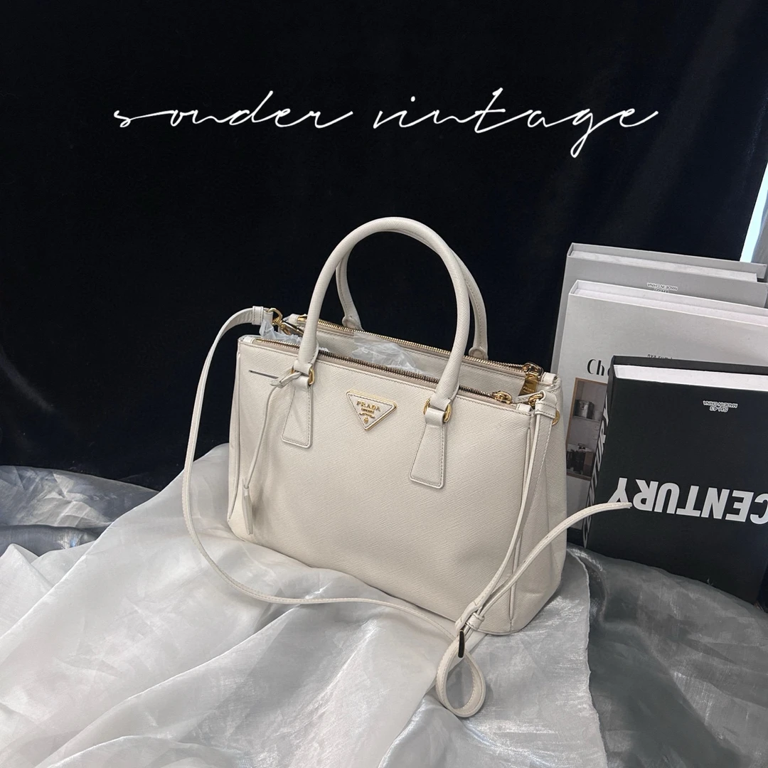 95新 Prada/普拉达 Prada小号杀手斜挎包