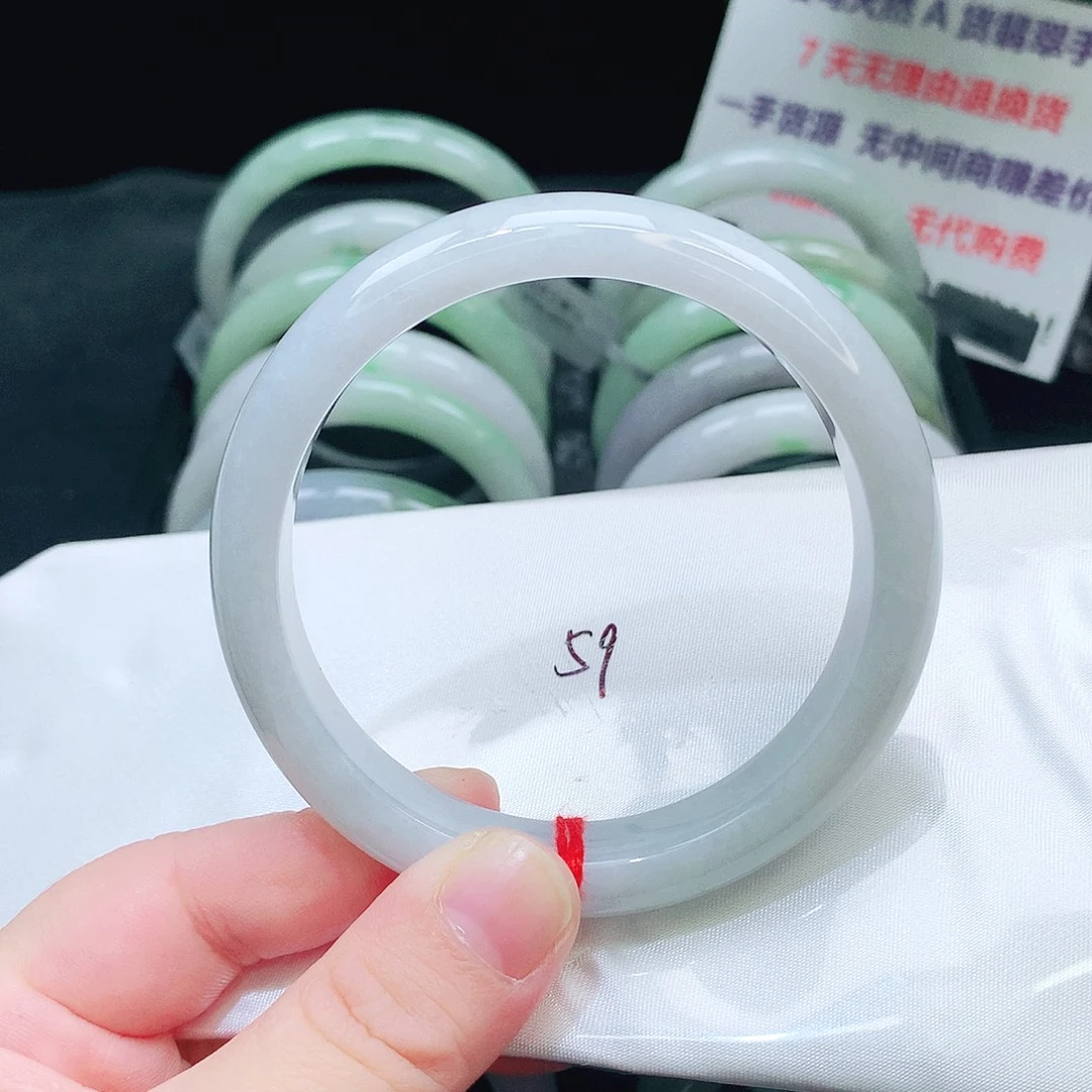 翡翠未镶嵌手镯407